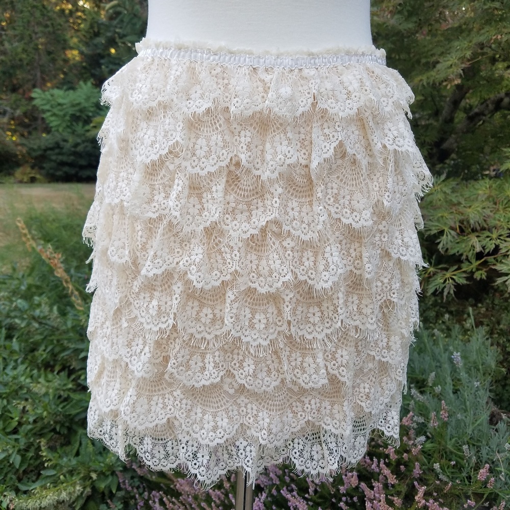 Hazel Raw Edge Lace Mini Size Small